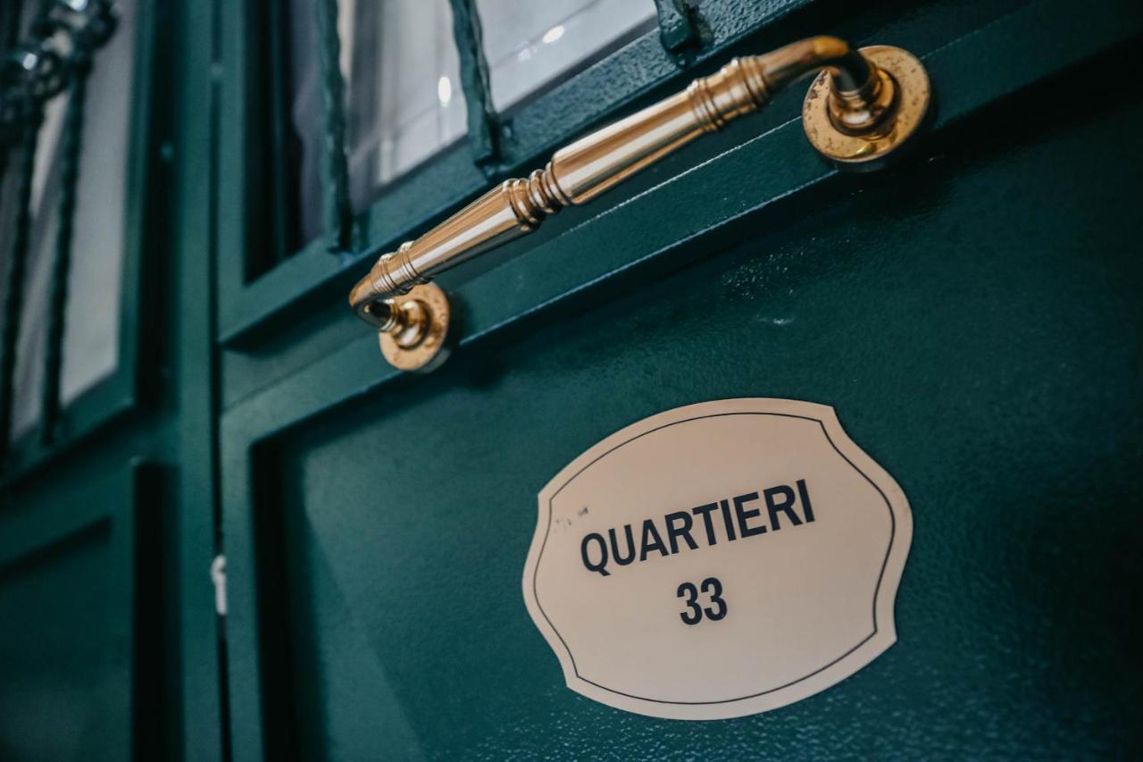 נאפולי Bnb Quartieri 33 מראה חיצוני תמונה